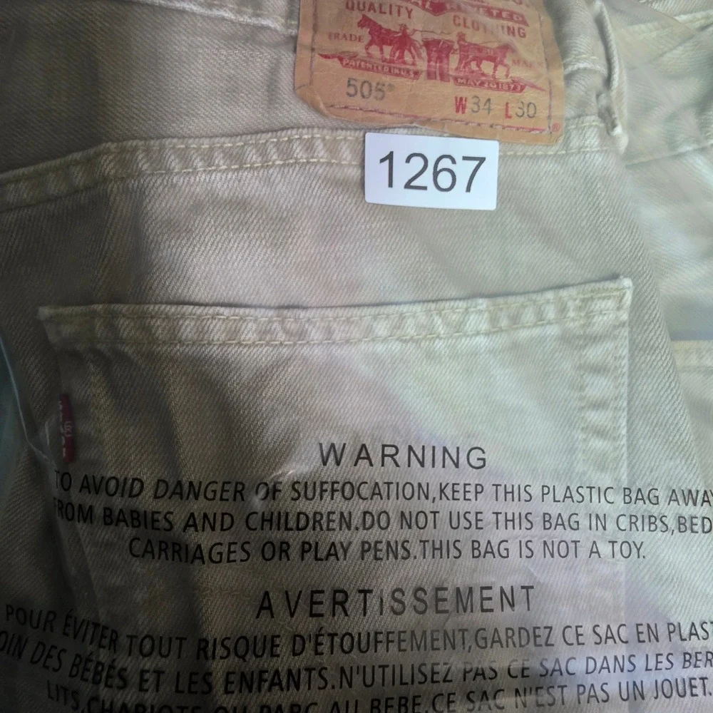 Levis levis 505